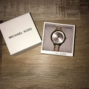 NWOT Michael Kors Elena Rose Gold Tone Slim Runway